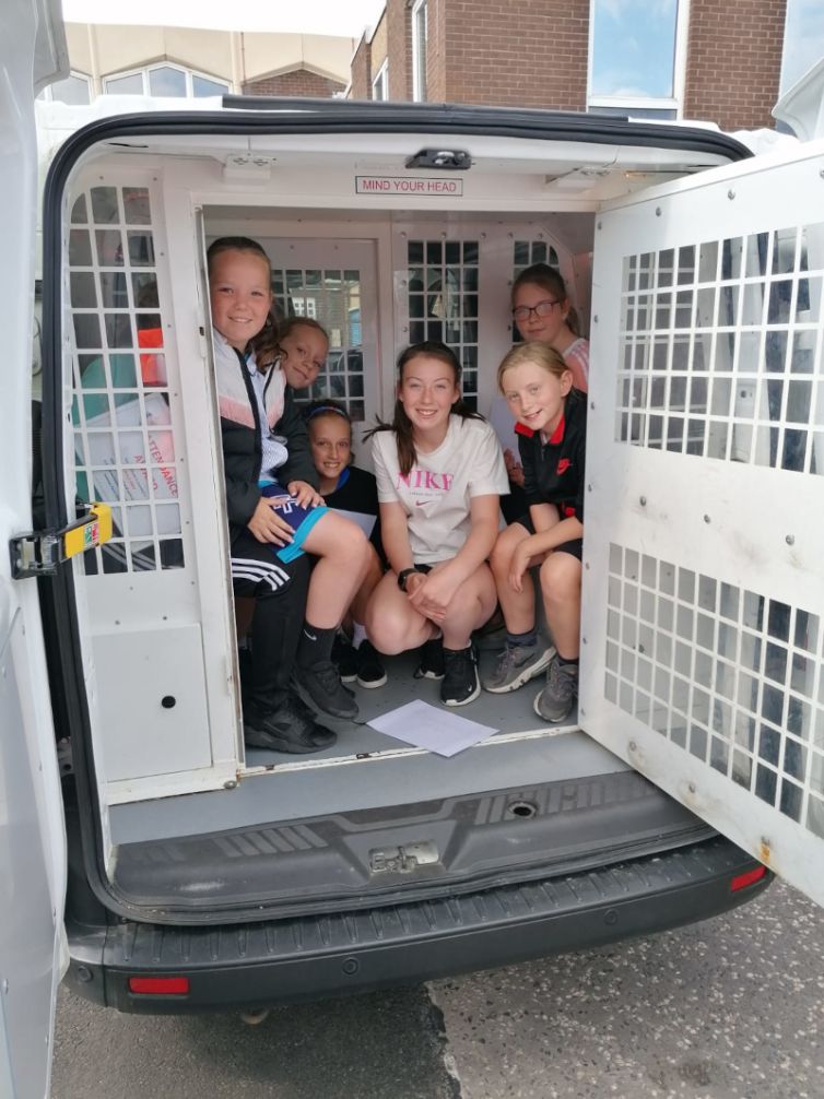 284bed27-36cb-4685-b165-e7f4cd8a9ab2