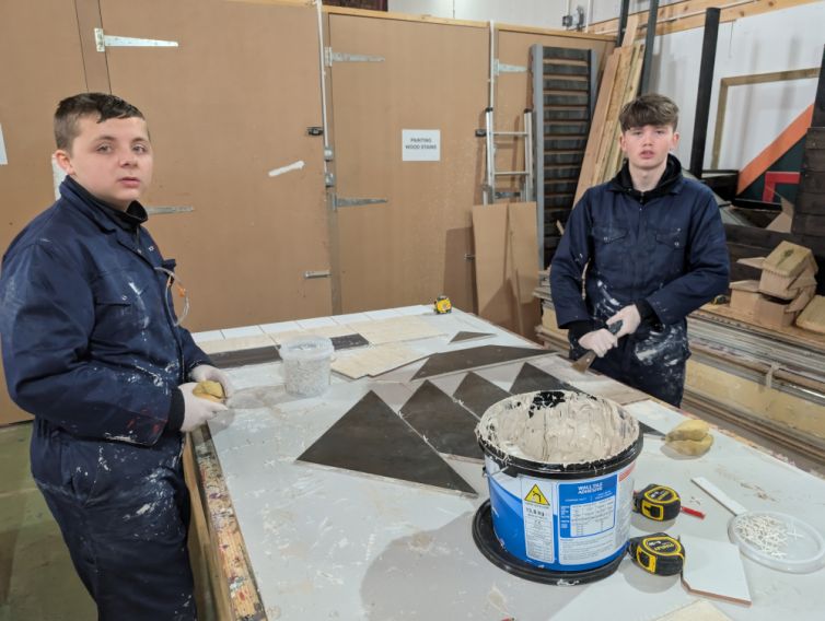 PXL_20241218_114427207.RAW-01.COVER