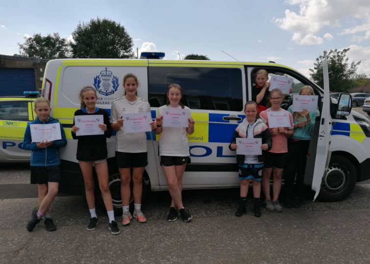 fb7f98fd-d13f-42a9-9874-68b27b72c218