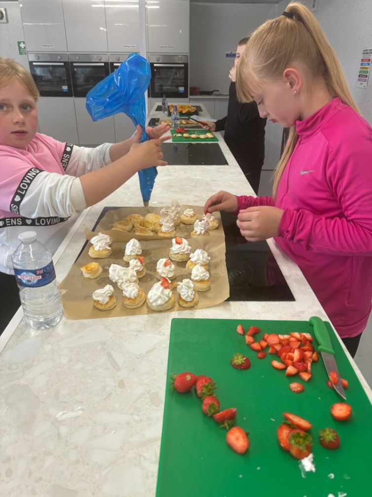 fe36bc5b-092c-4a67-bbfb-090285a52192